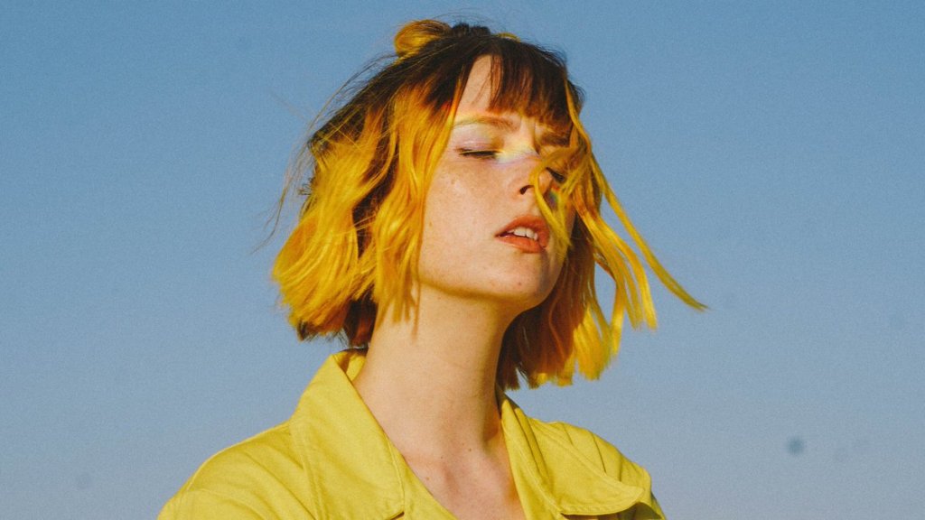 Essentials: Bad Ideas EP – Tessa&nbsp;Violet