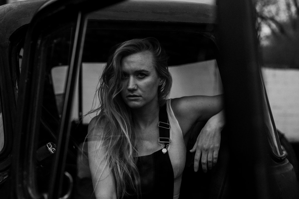 Premiere: Notelle Shares The Story Behind “Sufjan&nbsp;Stevens”